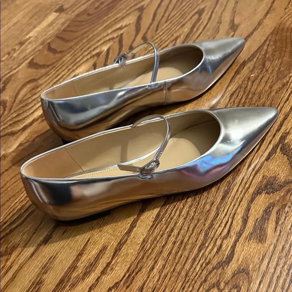 Marc Fisher Silver Pointed-Toe Flats
